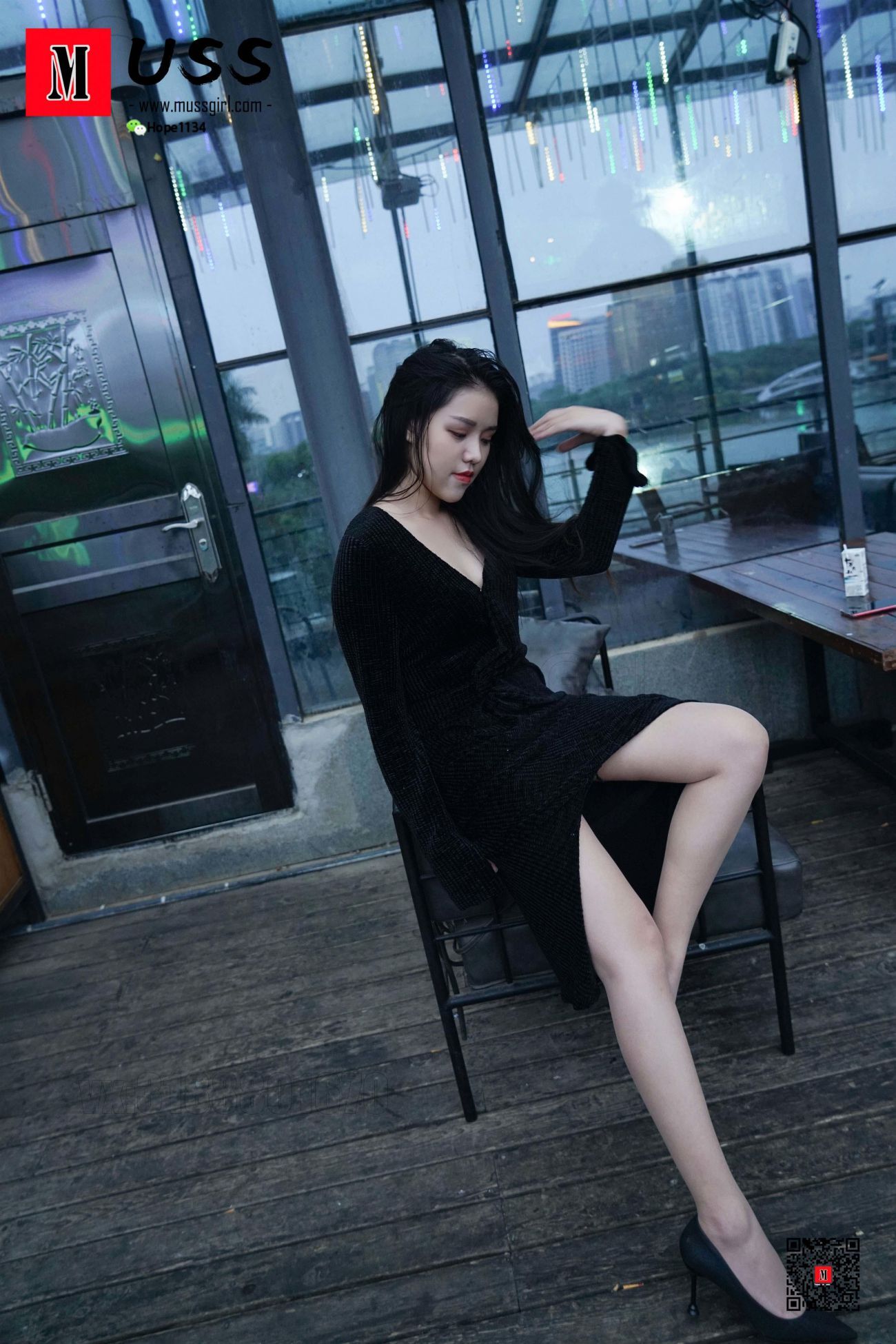 MussGirl慕丝女郎  NO.050 来玩捉迷藏